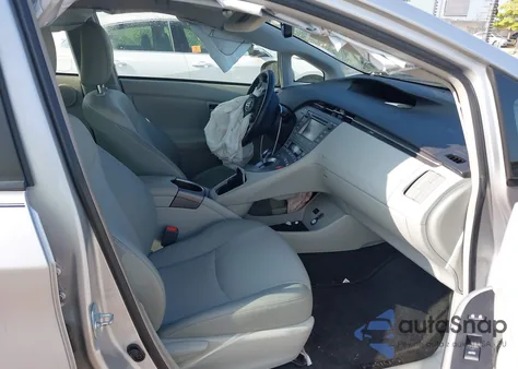 2015 Toyota Prius z USA, uszkodzony, nr VIN JTDKN3DU4F1893883